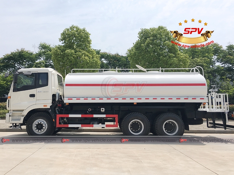 20,000 Litres Water Spraying Truck FOTON - LS 20,000 Litres Water Spraying Truck FOTON - LS